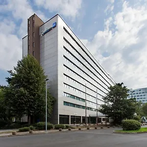 Radisson Blu Conference Hotel, 酒店